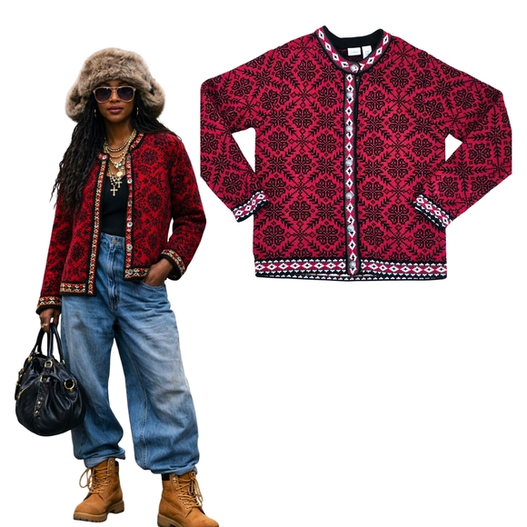 L.L. Bean Sweaters - L.L. Bean Black and Red Knit Sweater